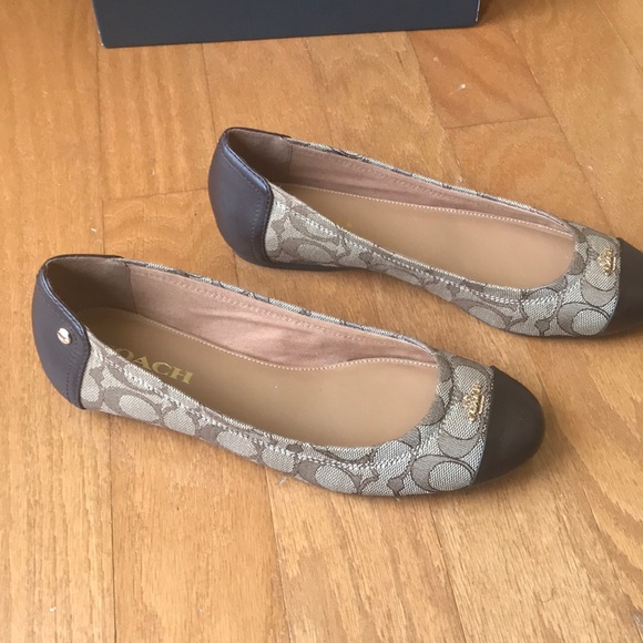 Coach Flats. Price is firm - Picture 2 of 6